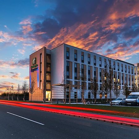 Holiday Inn Express - Bicester By Ihg מראה חיצוני תמונה